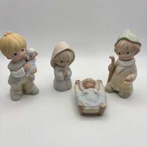 Vintage‎ Homco Porcelain Children 4 piece Nativity Set #5502 Christmas Crèche